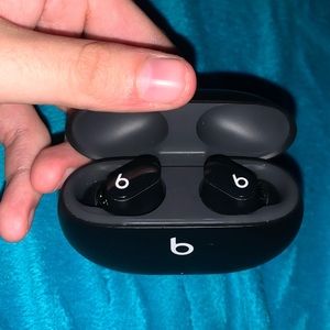 beats studio buds